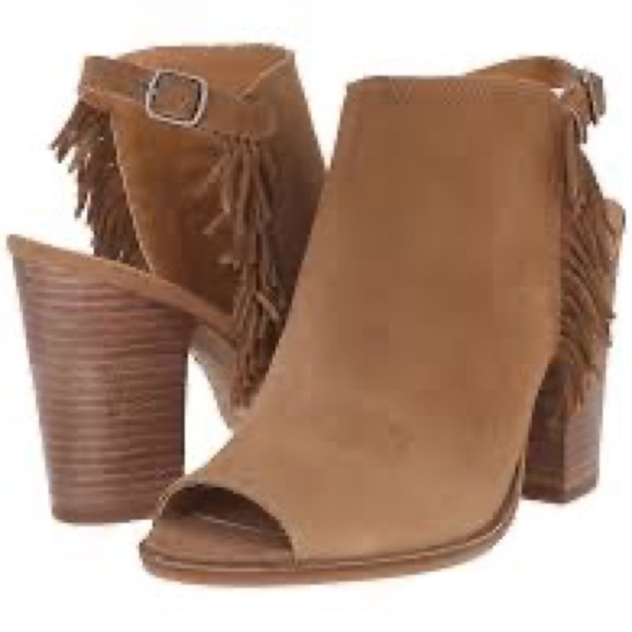 NEW Lucky Brand Suede Fringe Boho Open Toe Stacked Block Heel Sandal Shoe - Picture 5 of 5
